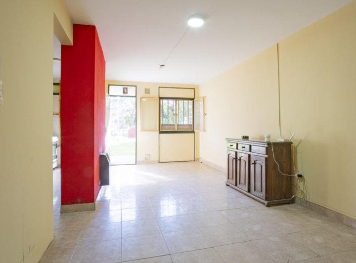 Venta Departamento 2 Dorm.,2 Cocheras, Patio - 2