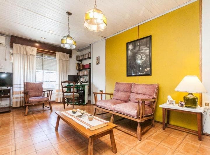 Venta Casa Multifamiliar con Cochera Lanus Este - 4