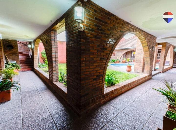 Venta Casa 4 Amb Cochera Patio Pileta Quilmes - 3
