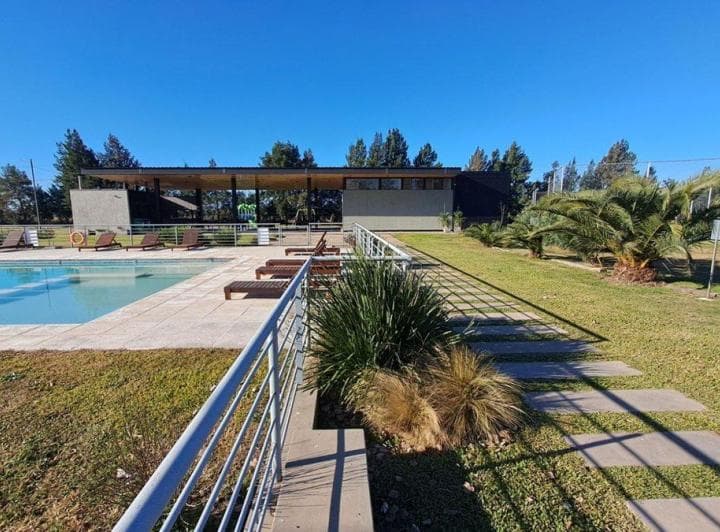 Terreno 425 Mt en Barrio Cerrado Pinares del Sur - 2