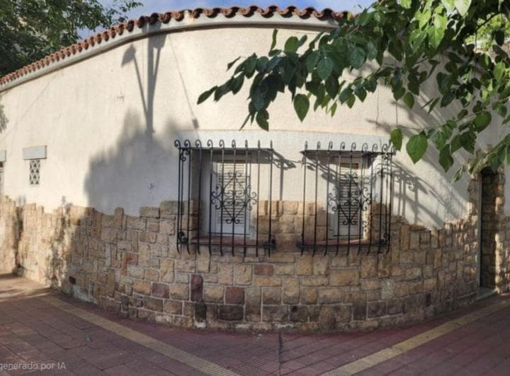Venta de Duplex con Terreno Esquina 5ta Seccion - 2