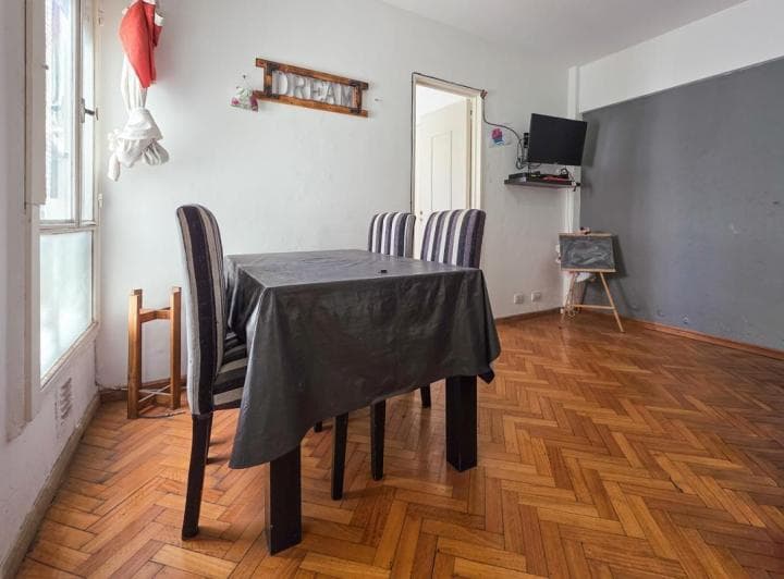 Venta Departamento 2 Ambientes Luminoso Muy Bajas Expensas Floresta - 2