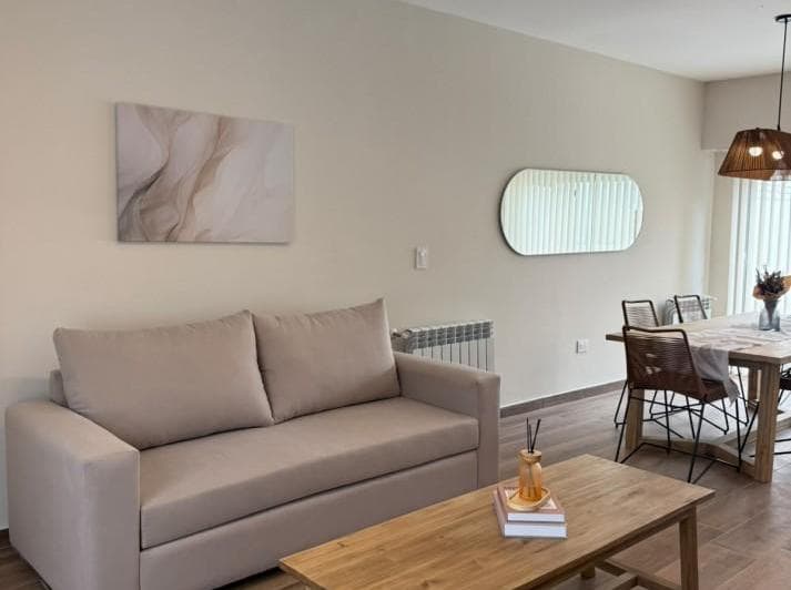 Venta. Duplex 4 Amb con Cochera. Parque Luro - 3