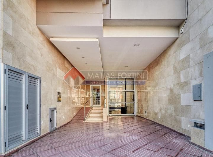 Venta Departamento de 3 Ambientes Cochera Villa Ballester - 2