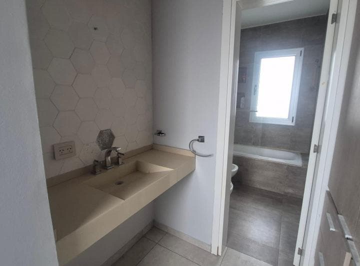 Alto Warcalde - Zona Plana - Venta - 4