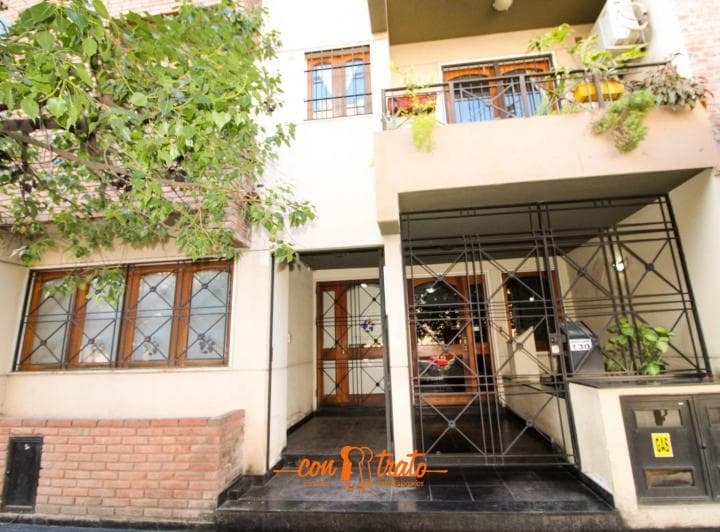 Depto en Alquiler de 2 Dormit Coc/sep Balcon C/ Asador en Ovidio Lagos 130 Bº General Paz - 2