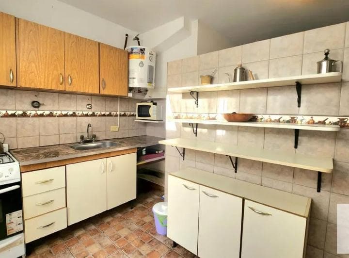Casa en Venta - 3 Dorm. 2 Baños - Mar del Tuyú - 5