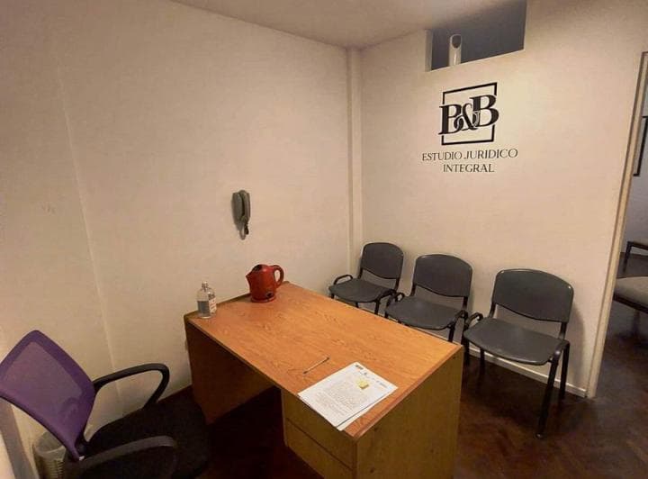 Bº Centro: Depto de 2 Dorm. de Uso Comercial/oficina - Zona Tribunales! - 5