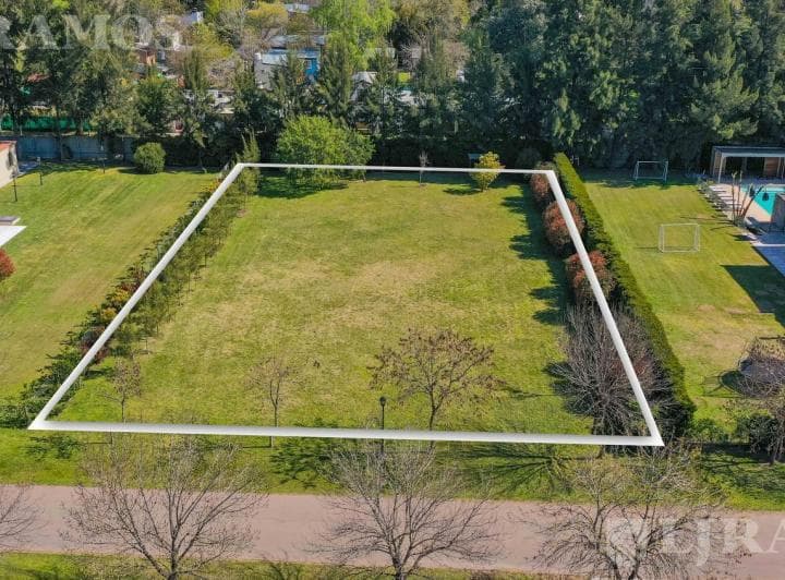 Venta Casa en Tortugas C. C | Pilar - 2