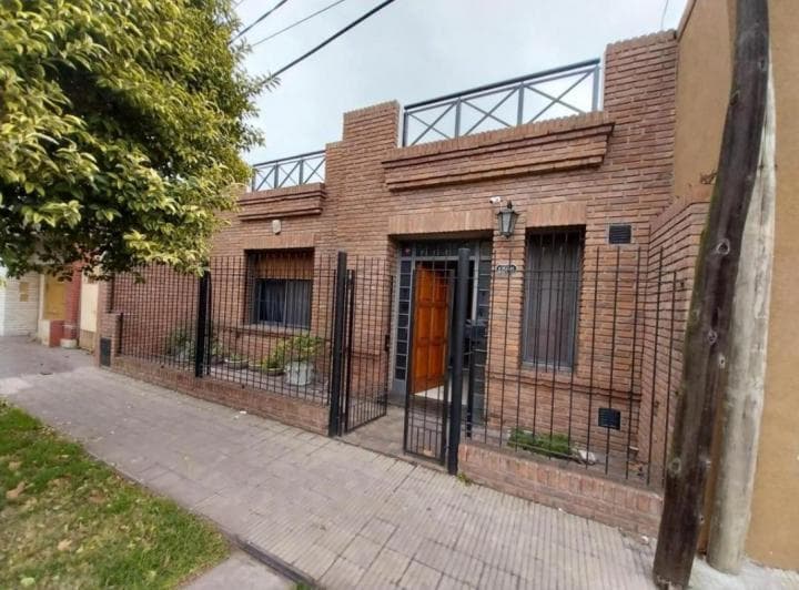 Casa con Pileta. - 4