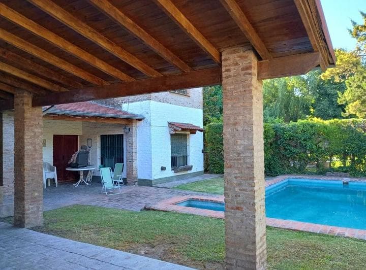 Apto Credito - Barrio Bello Horizonte - 17x44 m - Pileta. - 4