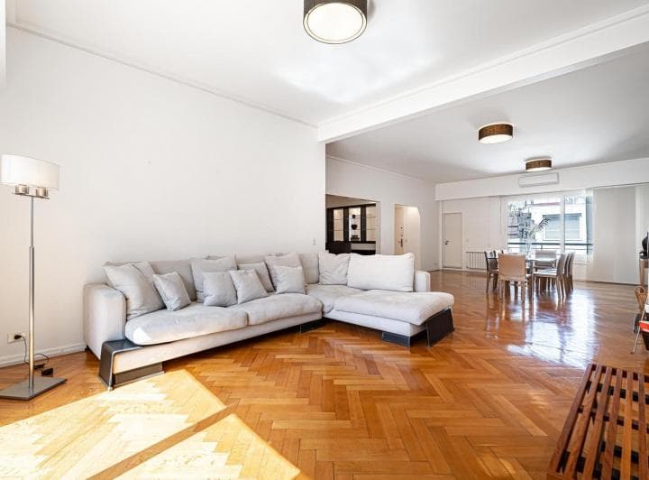 Departamento en Recoleta con Terraza Privada y Parrilla | Cochera + Baulera - 2