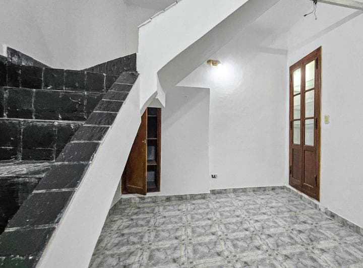Casa de Pasillo con 2 Dorm., Terraza y Toda La Onda - 5