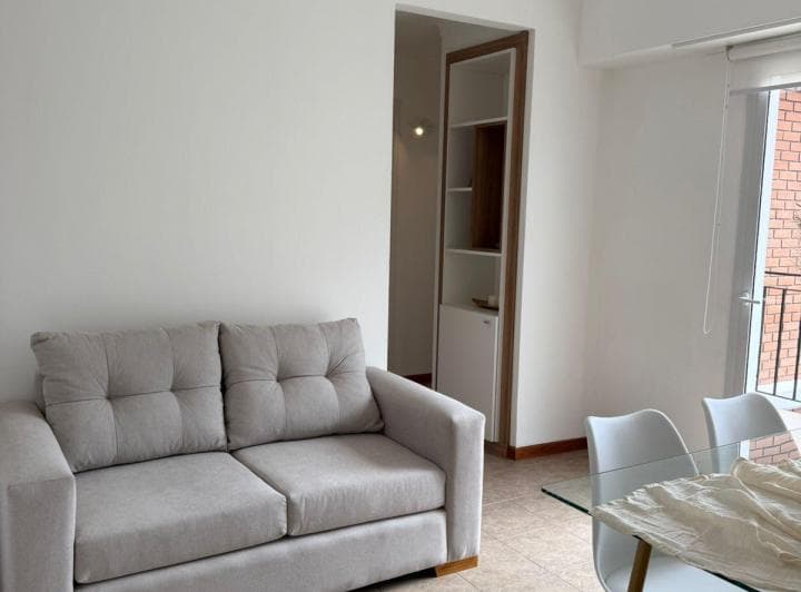 Venta Departamento 3 Ambientes con Dependencia Balcon Terraza Centro - 4