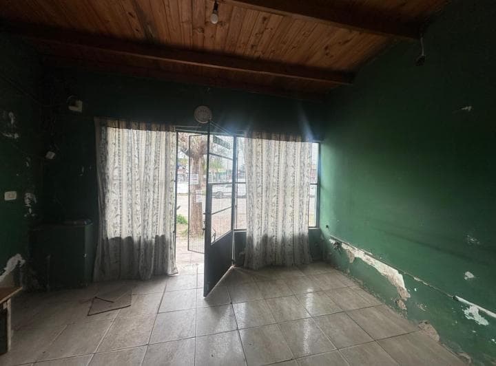 Local. | Patricio Ham Al 600 - 4
