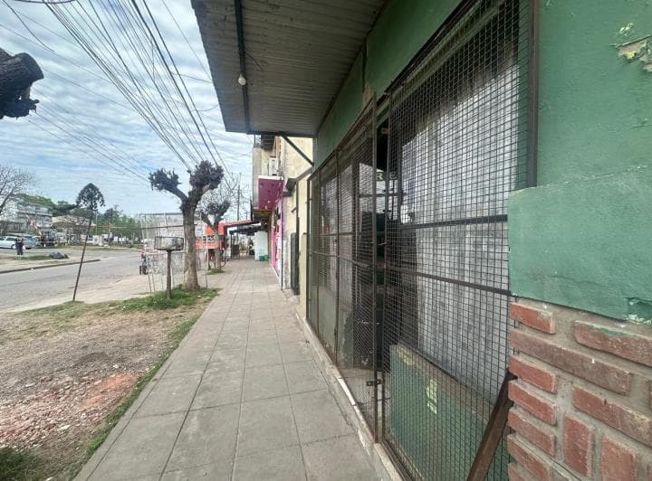 Local. | Patricio Ham Al 600 - 2