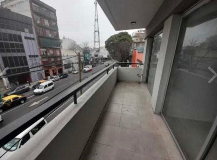 Venta Caballito, 2 Amb Fte Balcon con Pileta Sum - 2