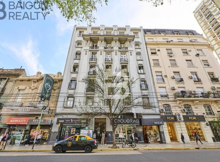 Venta Departamento de 2 Ambientes, Apto Profesional, en Caballito - 2