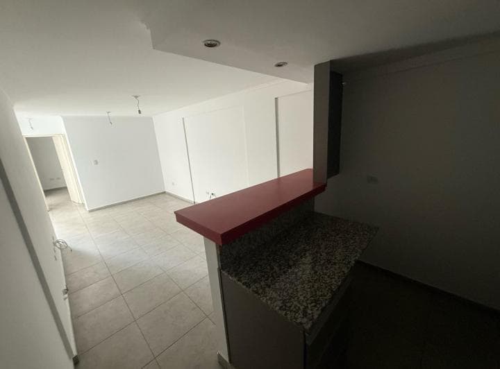 Alquilo Departamento de 1 Dormitorio en Barrio General Paz Edicio Moderno - 5