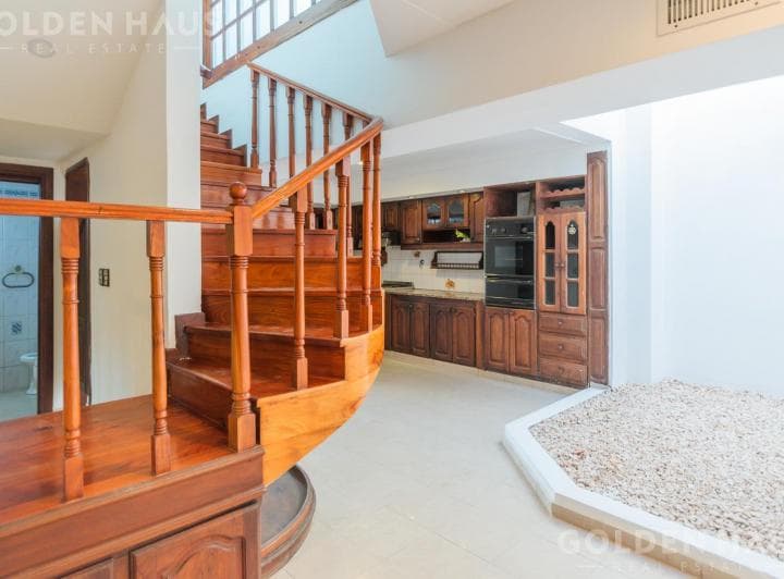 Casa en Barrio Pque. Calchaqui en Venta - 4