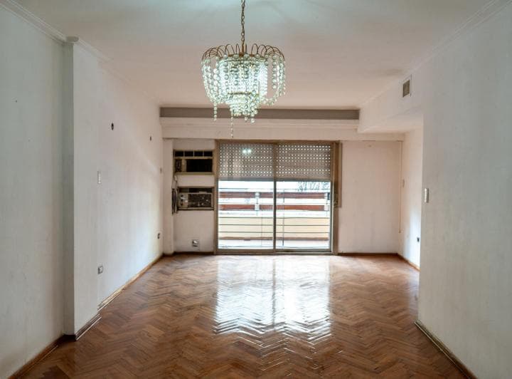 Departamento 3 Dorm. Piso Exclusivo con Patio en Venta - 1ro de Mayo 1078 - 2
