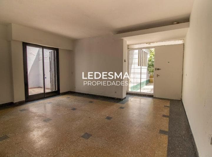 Vende PH 2 Ambientes con Patio Entrada Independiente Centro Moron Apto Credito Bancario - 2