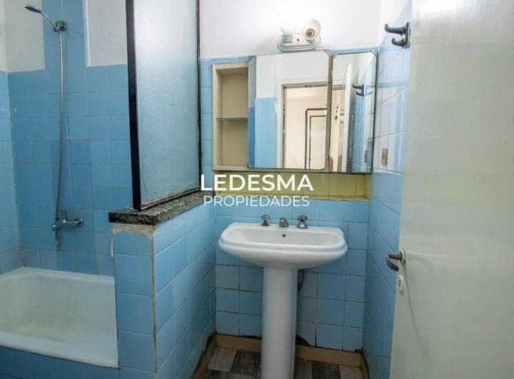 Vende PH 2 Ambientes con Patio Entrada Independiente Centro Moron Apto Credito Bancario - 4