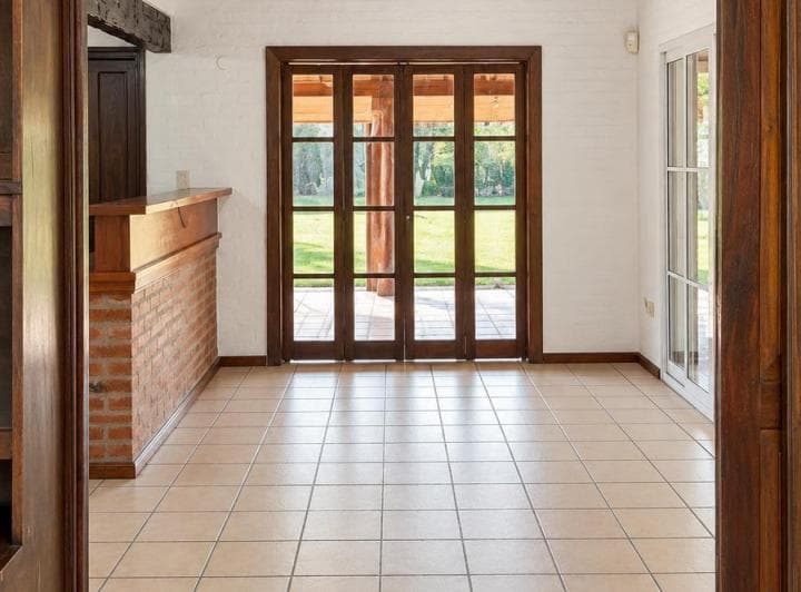 Oportunidad! Casa en Venta en Echeverria del Lago - Canning - 3