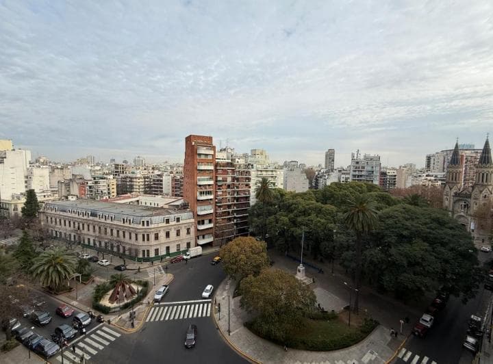 Hermoso Monoambiente - Piso Alto - Completamente Amoblado - 3