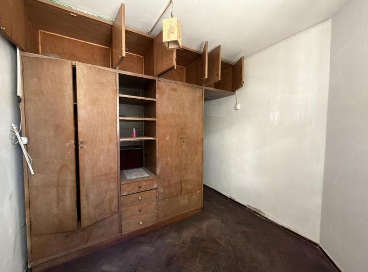 Venta Monoambiente Pichincha a Reciclar - 2