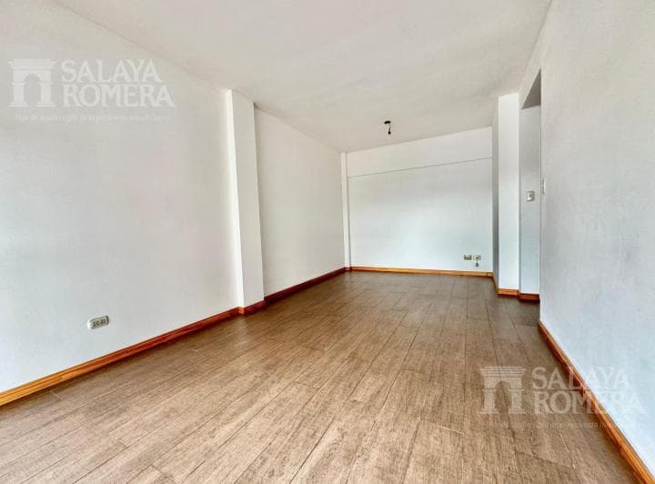 Departamento en Villa Pueyrredon - 2