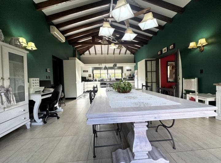 Casa de Categoría en Venta en B° Terruños de Araoz II – Maipú - 5
