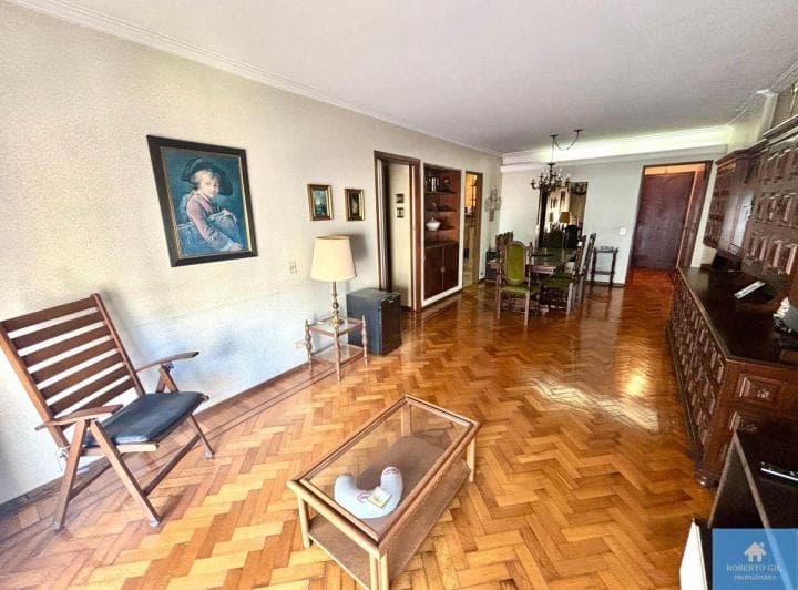 Departamento en Venta 4 Ambientes con Cochera en Villa Urquiza - 2