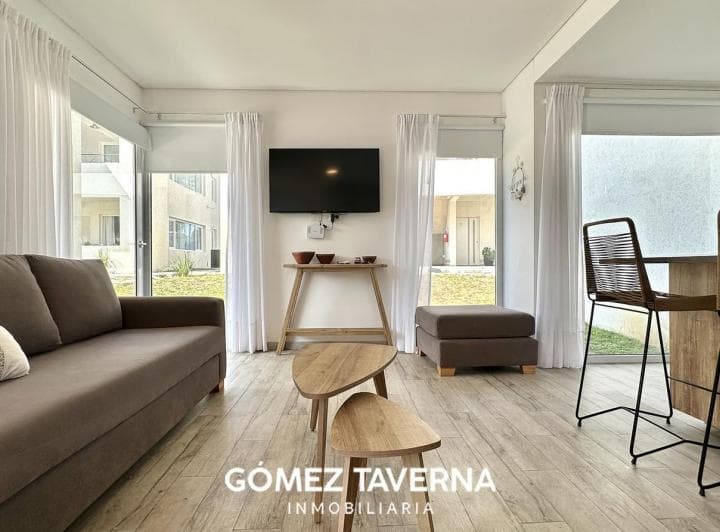 Departamento en Alquiler en Pinamar - 2