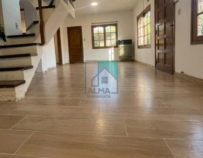 Venta Casa 4 Ambientes C/patio, Garage y Depto Monoambiente Sobre Lote Propio - 2