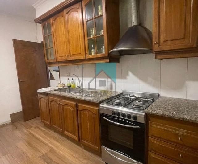 Venta Casa 4 Ambientes C/patio, Garage y Depto Monoambiente Sobre Lote Propio - 3
