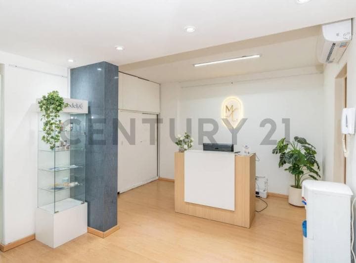 Venta Oficina Comercial - Semipiso Luminoso a m de Av Cabildo en Belgrano - 2