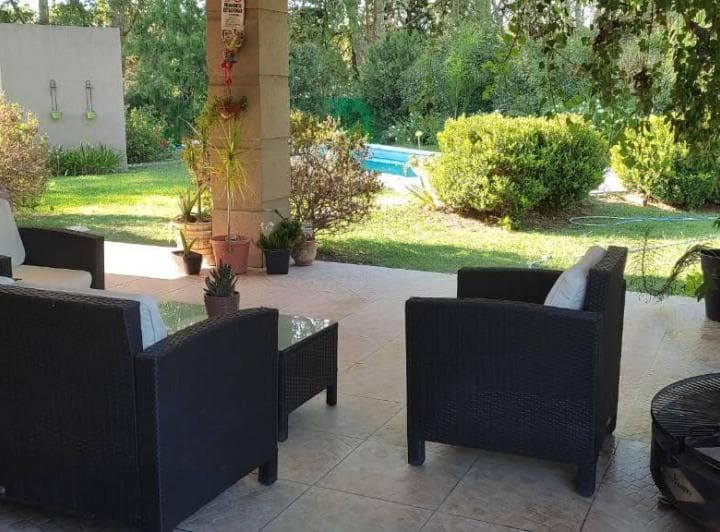 Casa Tres Dorm. en Venta con Patio y Pileta - Azahares Paraná - Fighiera - 4