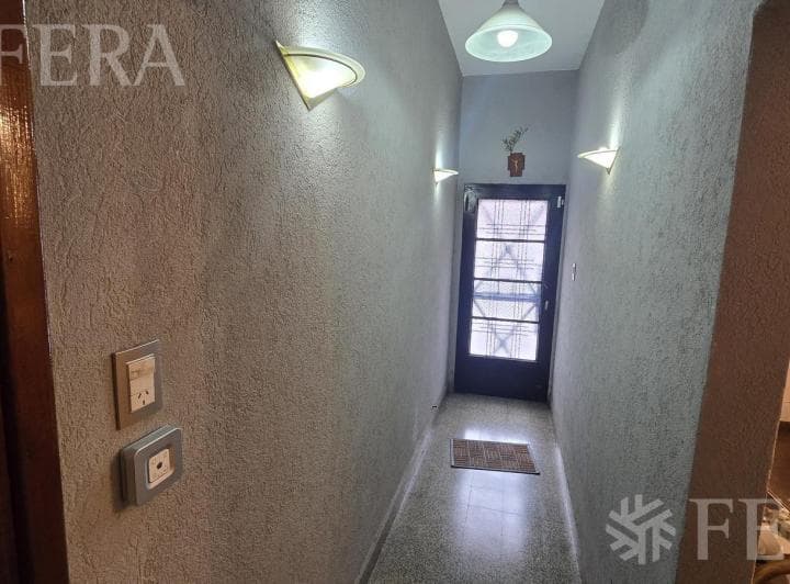 Venta Casa 5 Ambientes con Cochera en Lanús Oeste - 4