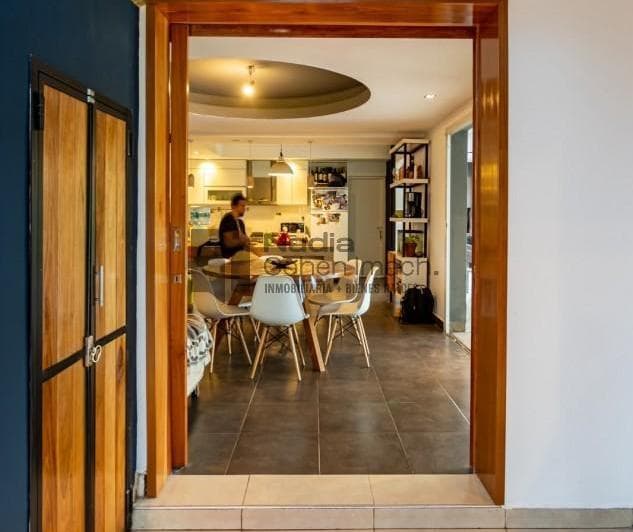 Casa en Venta Cerca de Barrio Norte - Club de Campo Las Moritas 3 Dorm y Estudio, Pileta y Amplio Ja - 4
