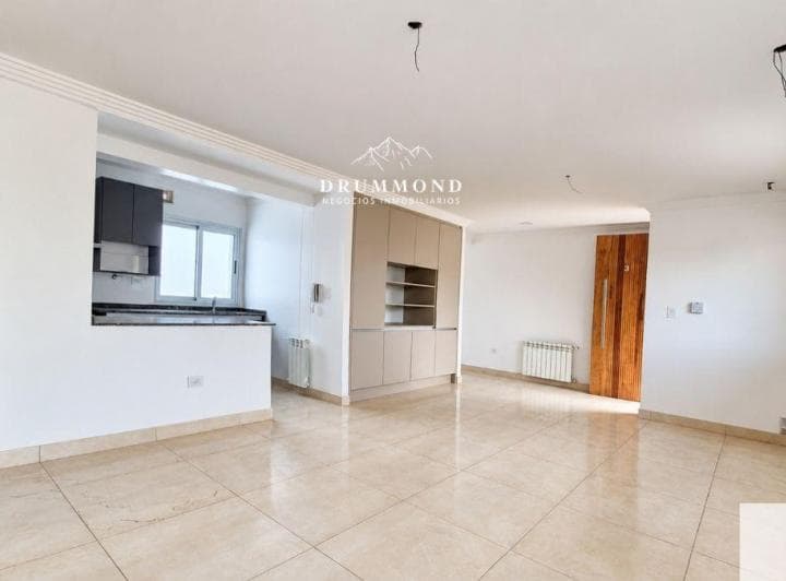 Departamento en Alquiler C/ Cochera en 6.ª Sección Residencial Norte - 2