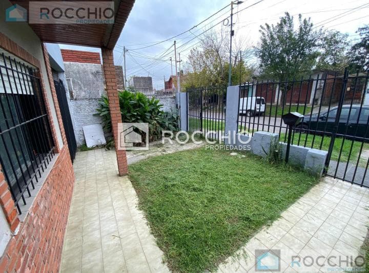 Casa en Alquiler 3 Ambientes | Ciudad Jardín El Libertador - 2