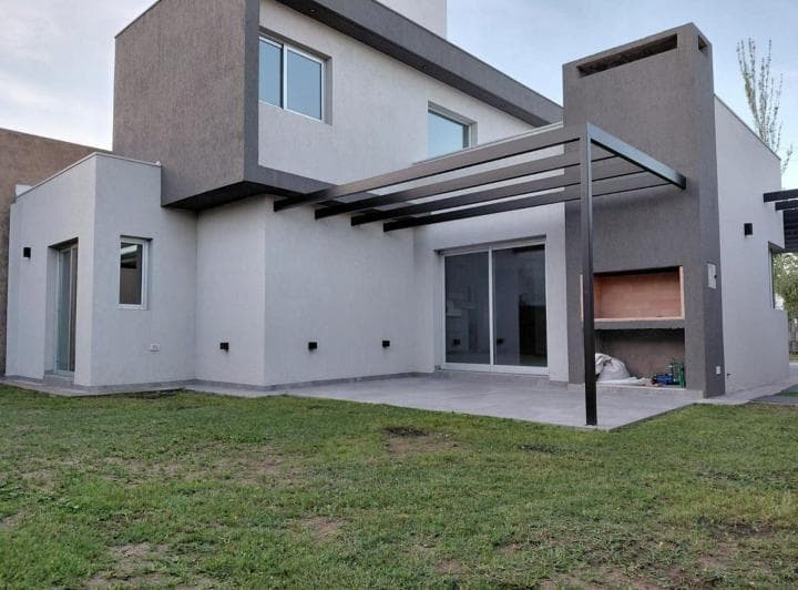 Venta Casa a Estrenar, Ciro de Vieytes, Maipu, Mza - 2