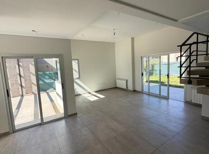 Venta Casa a Estrenar, Ciro de Vieytes, Maipu, Mza - 4