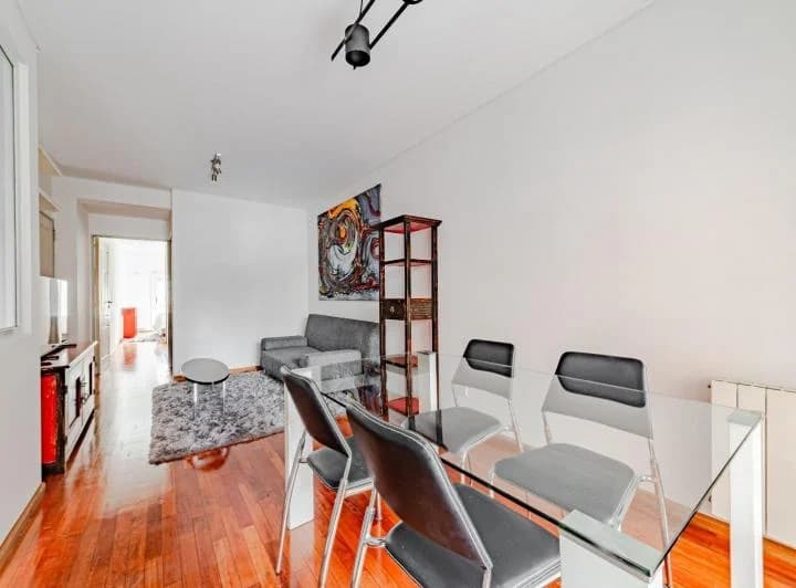 Venta | 2 Ambientes con Doble Balcón, Cochera y Muebles Incluidos - 5