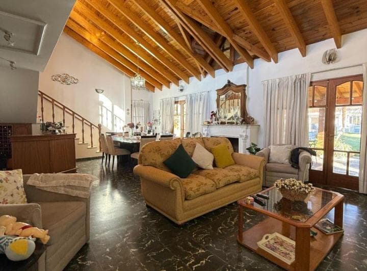 Casa en Venta – Barrio Los Parrales, Godoy Cruz - 3