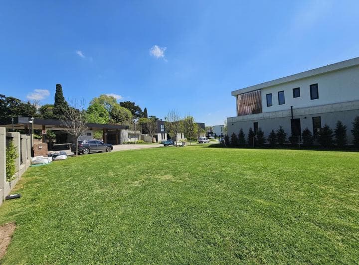 Terreno en Venta en Barrio Cerrado Los Cardos, Orientación Oeste - 4