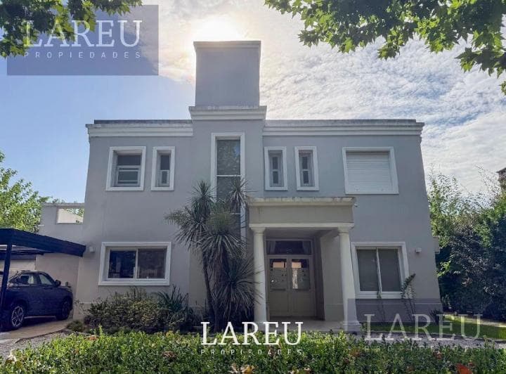 Casa en Venta en El Barrio Privado Bermudas, Pilar - 2