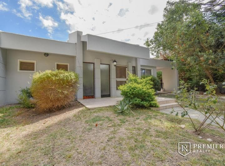 Venta de Casa 4 Amb en Country Club Venado I - Canning. Amueblada. - 2