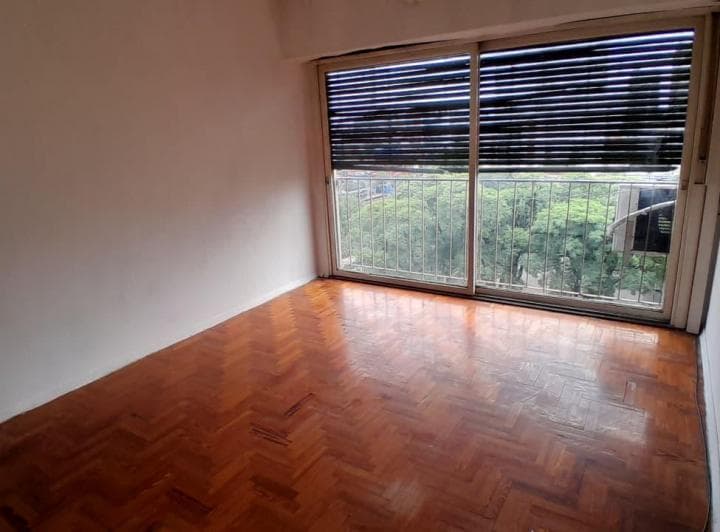 Alquiler de Departamento 1 Ambiente en Ramos Mejia Muy Buen Estado - Excelente Ubicación - 2